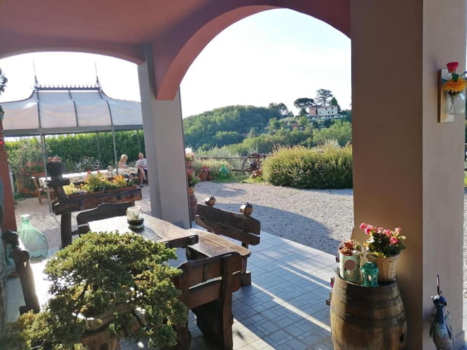 Olivia B&B And Apartment Cantagrillo Екстер'єр фото